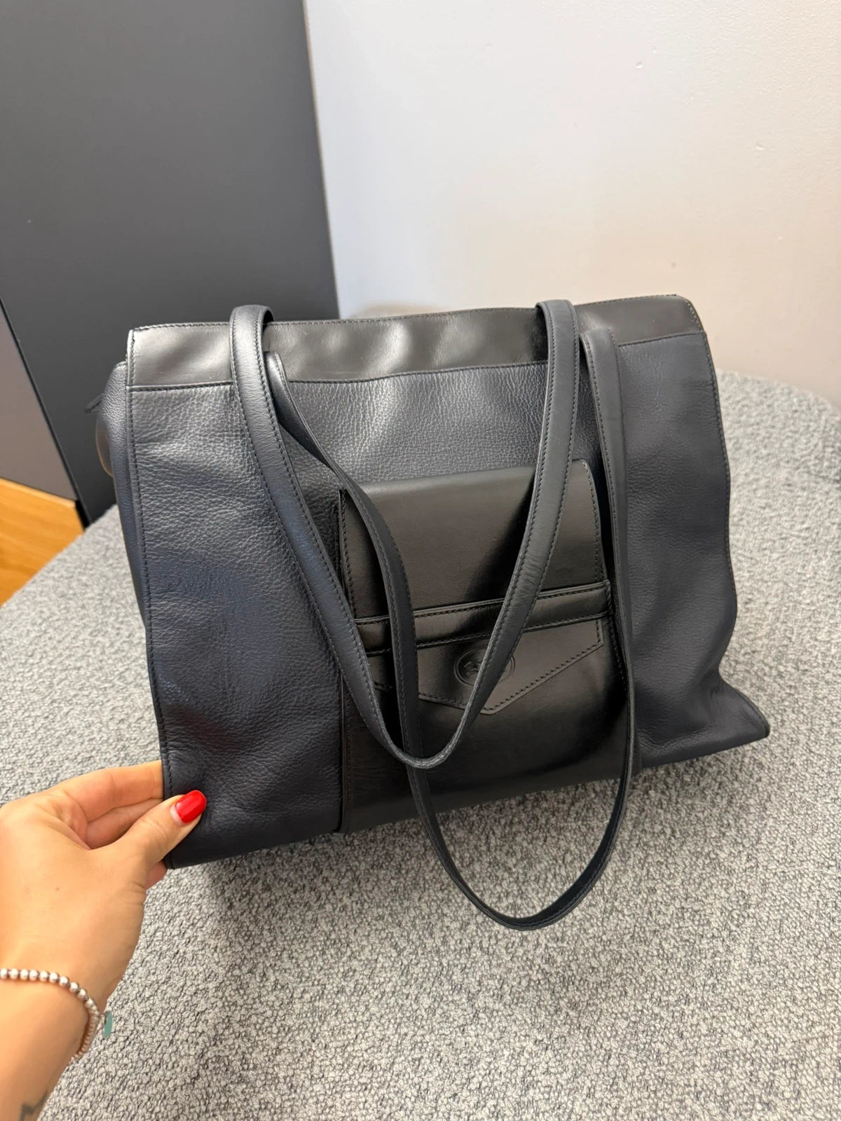 Longchamp vintage navy blue and black leather shoulder bag - view 3