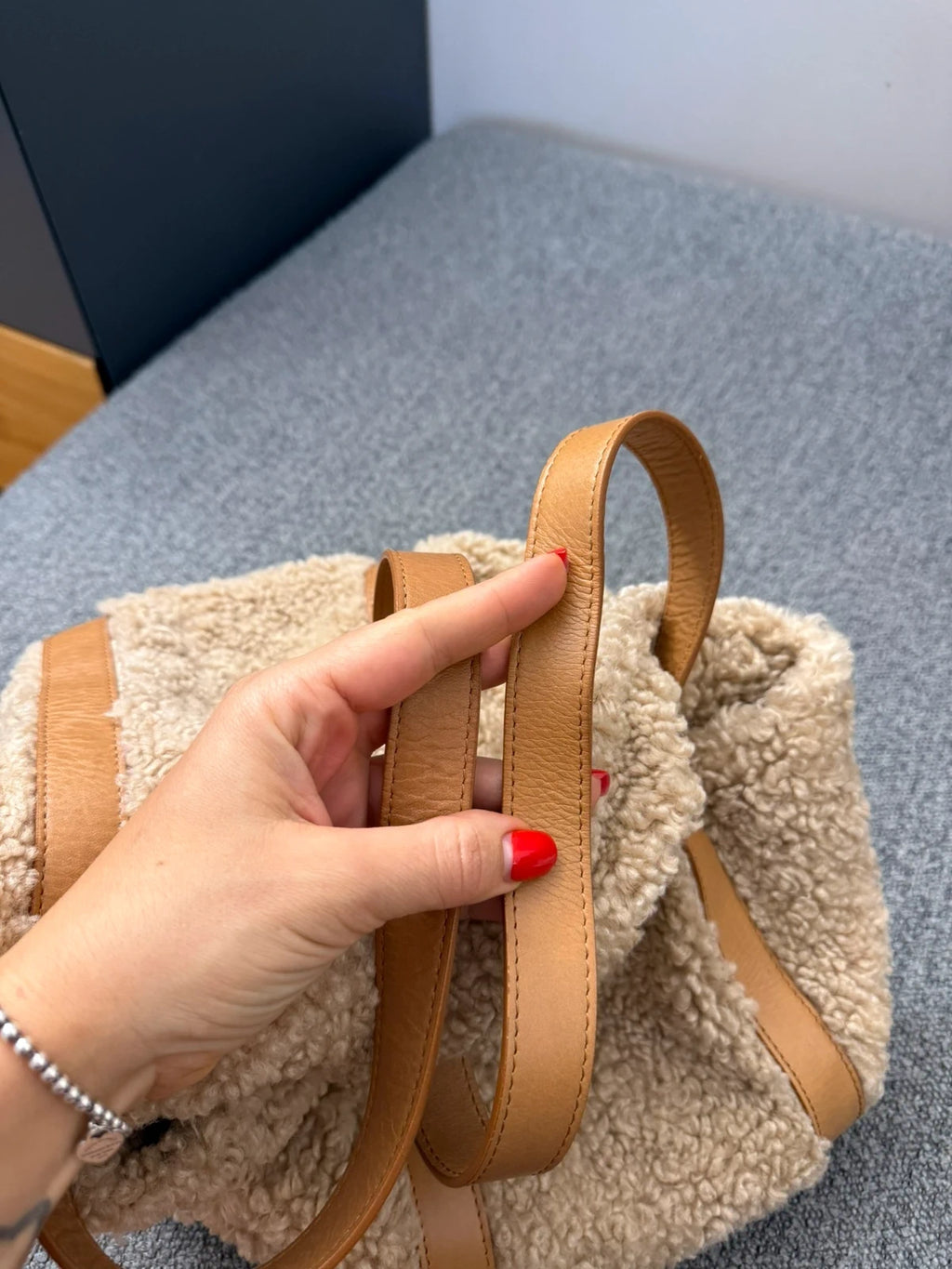 Vanessa Bruno new beige leather fur bag - view 12