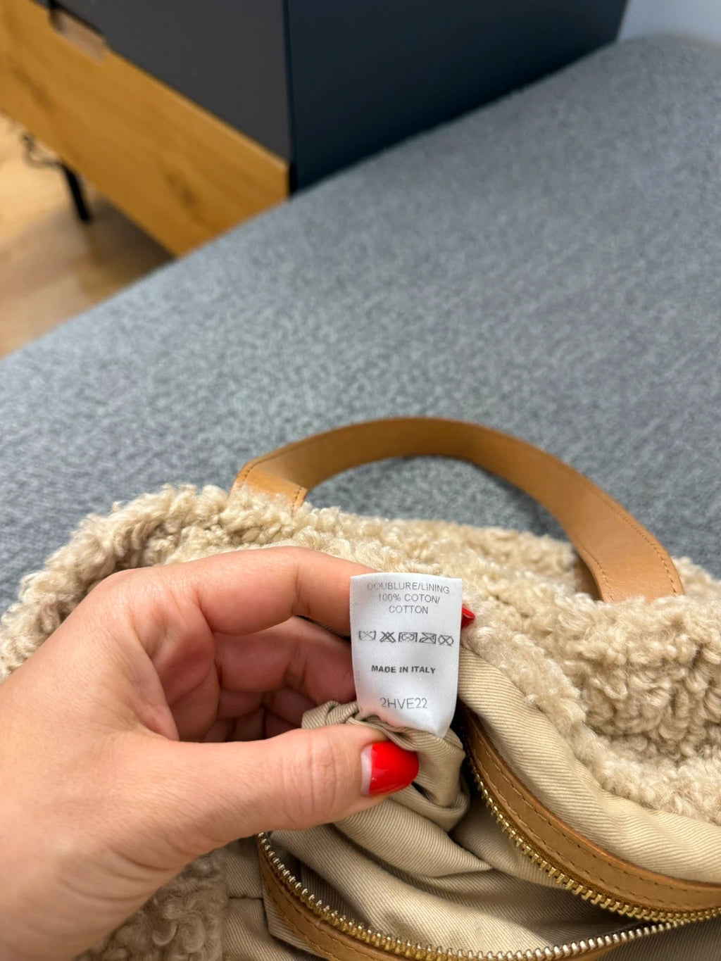 Vanessa Bruno new beige leather fur bag - view 10