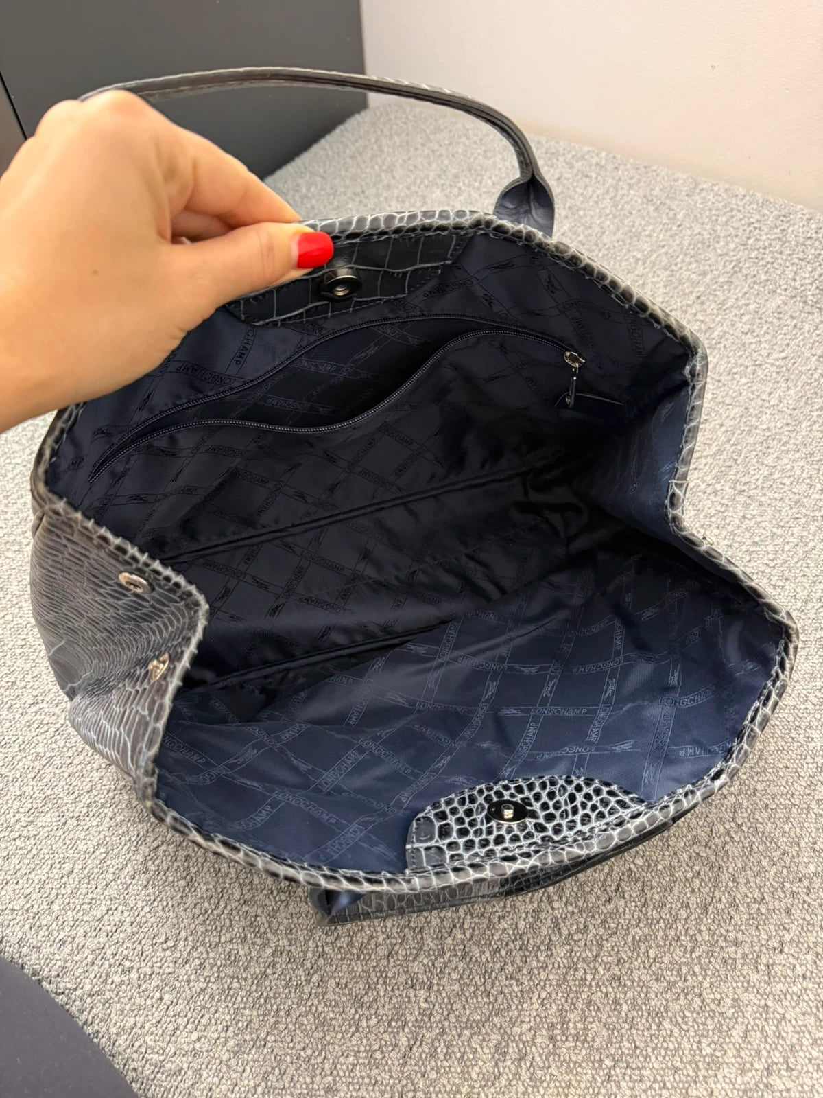 Longchamp roseau croco blue leather handbag - view 12