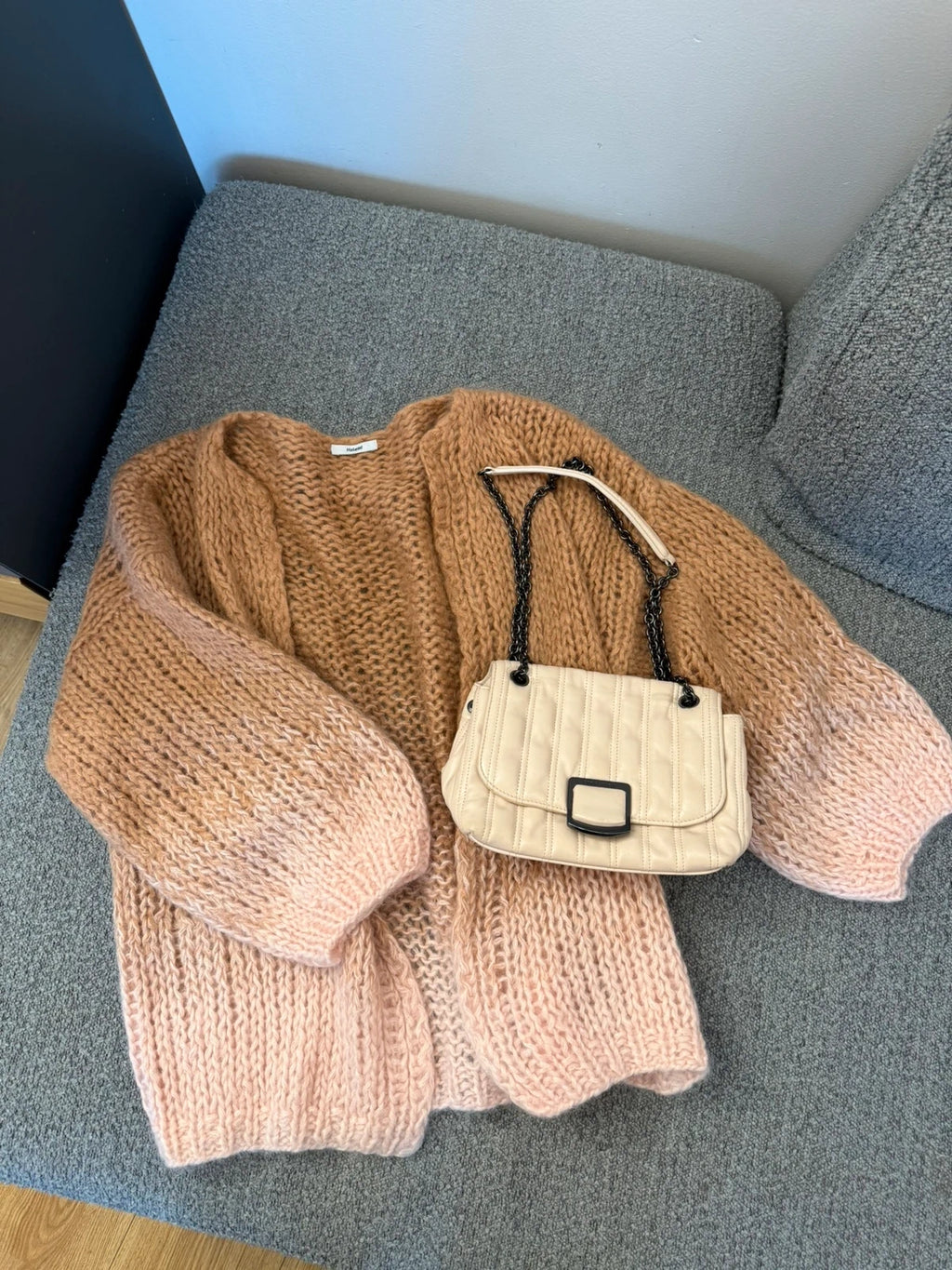 Longchamp Brioche light pink leather crossbody shoulder bag - view 3