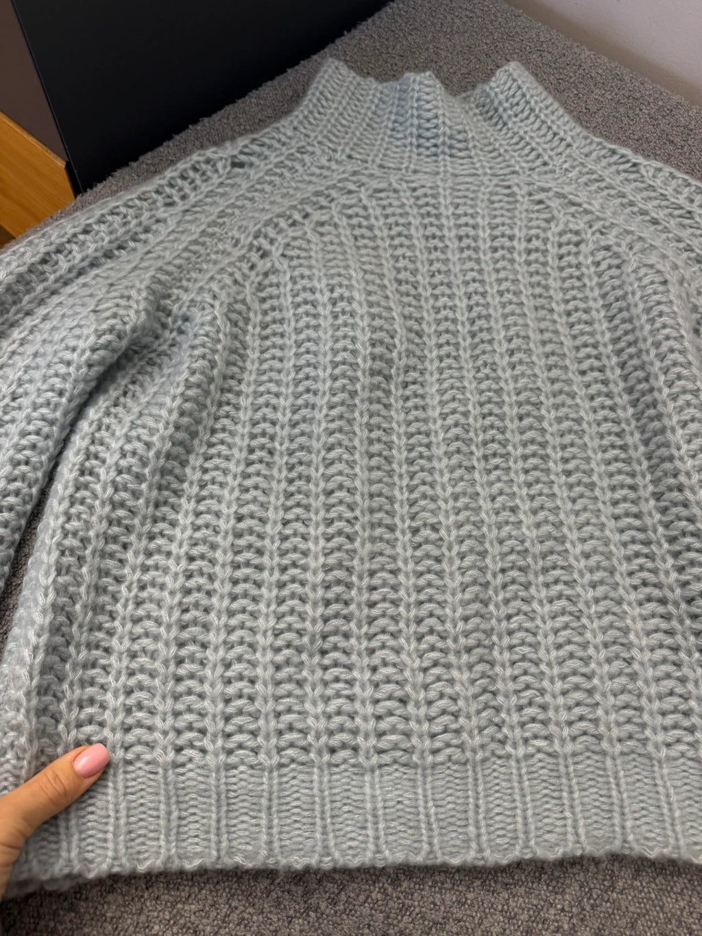 Hemisphere blue cashmere silk blend turtleneck sweater - view 2