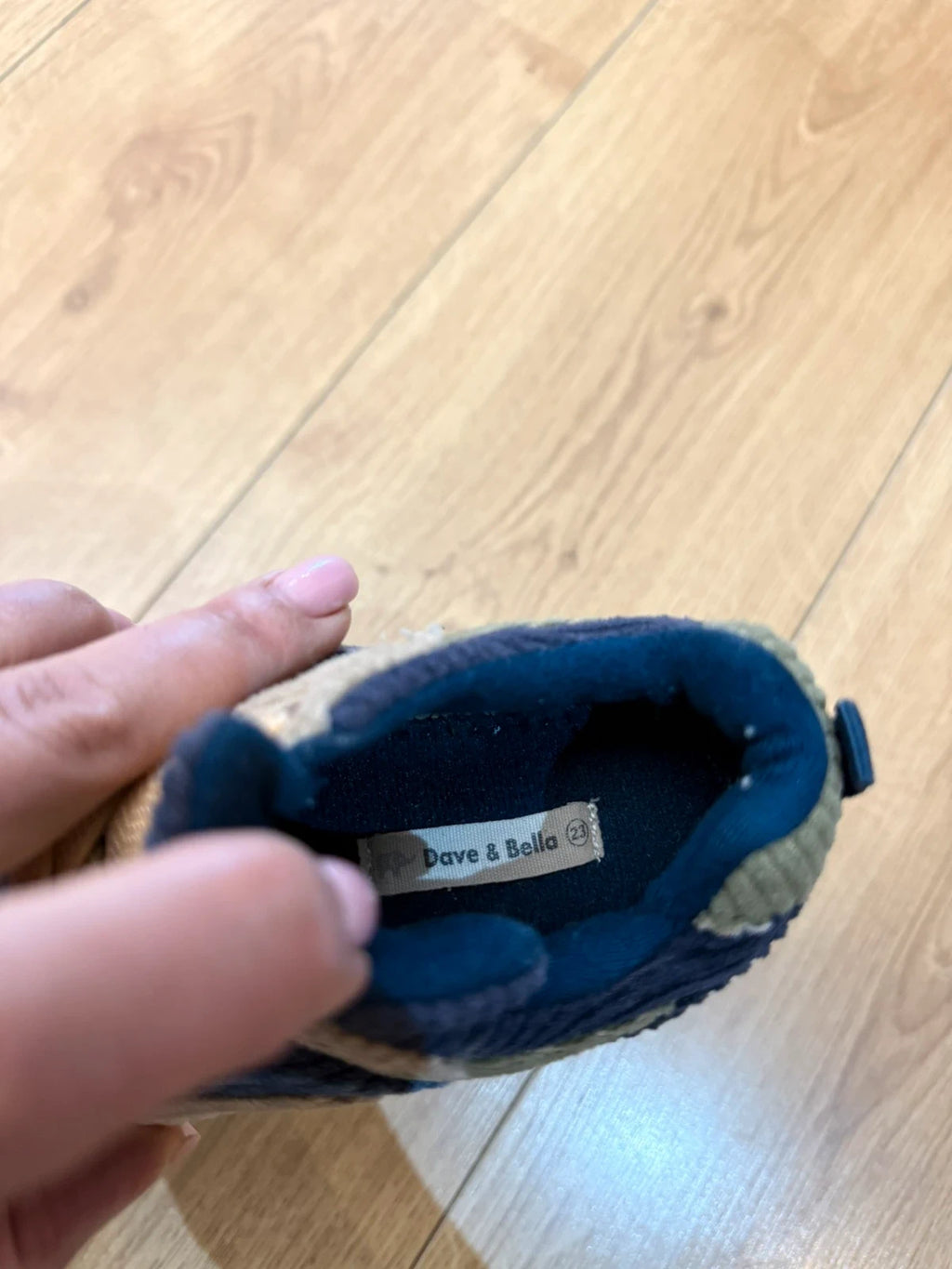 Dave & Bella velvet sneakers - view 5