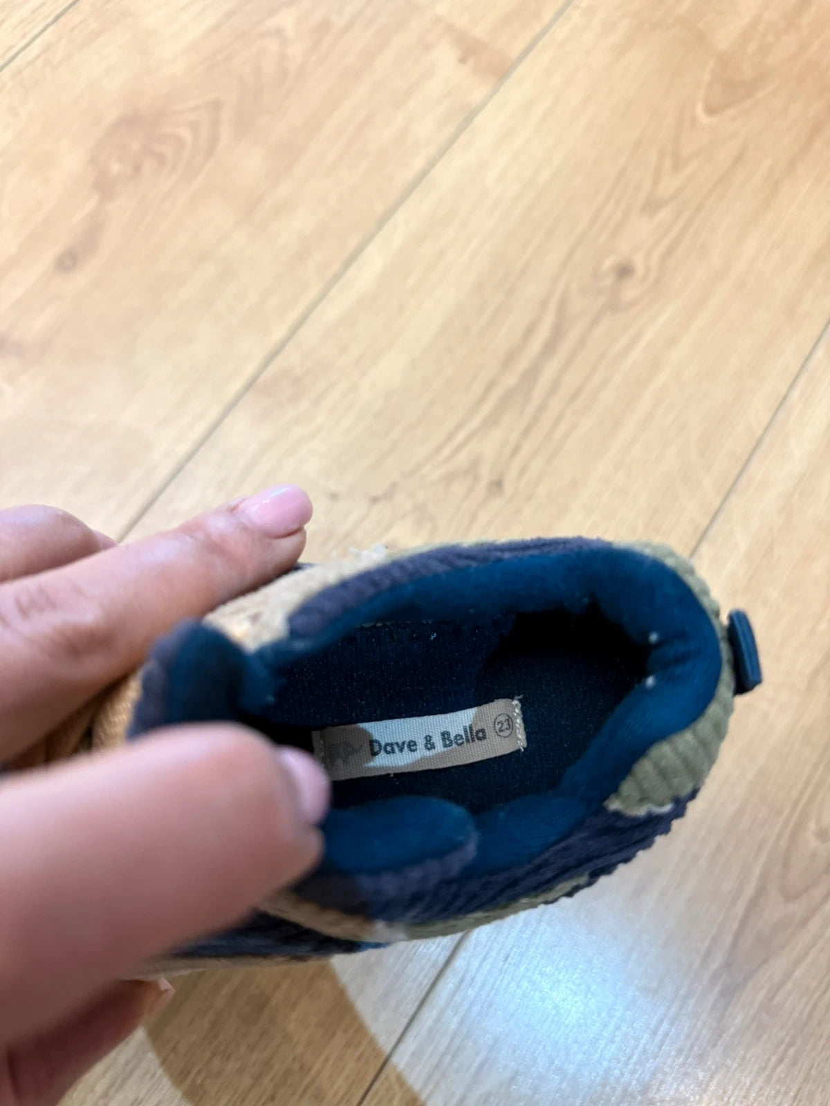 Dave & Bella velvet sneakers - view 5