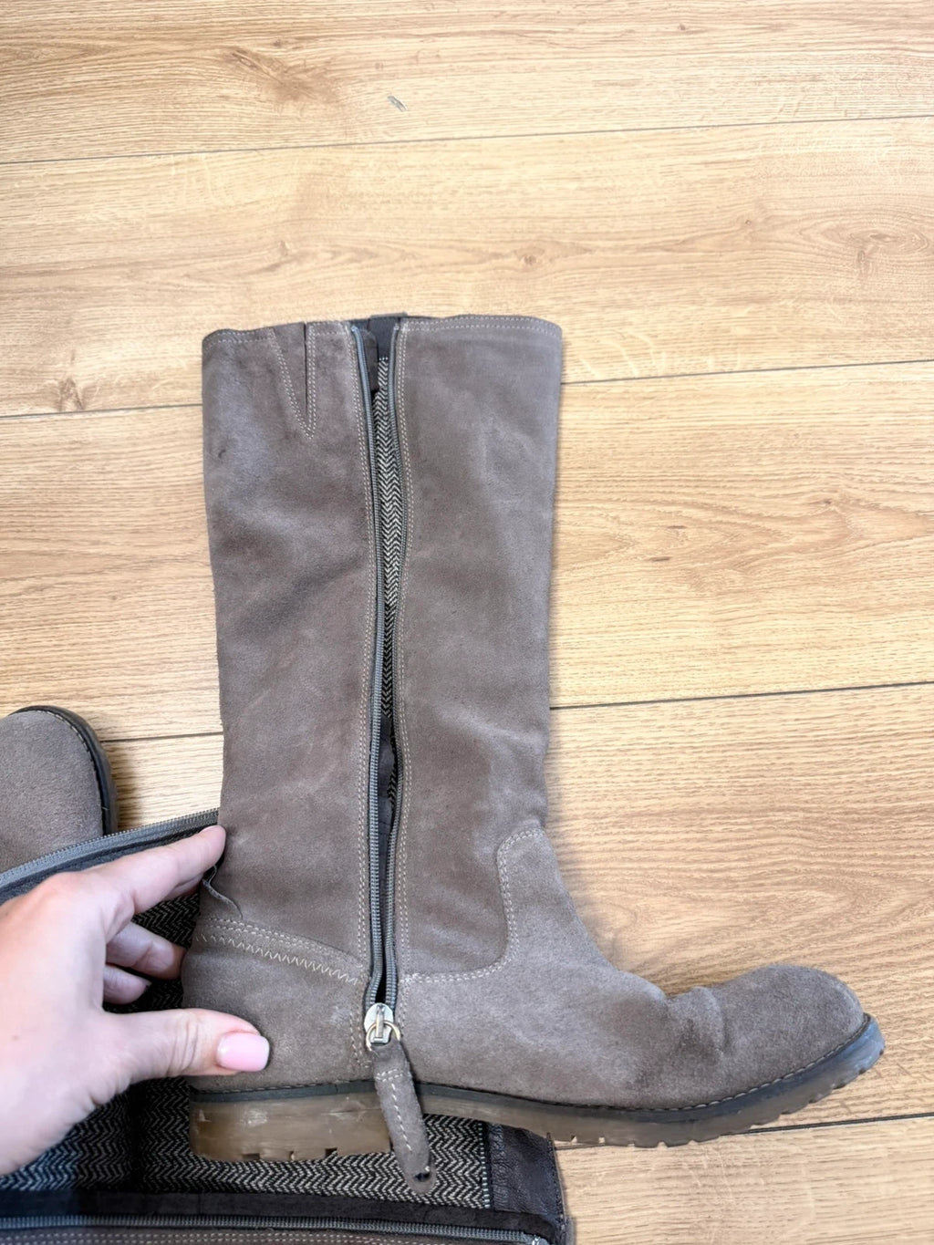 Marc O'Polo taupe suede high boots - view 10