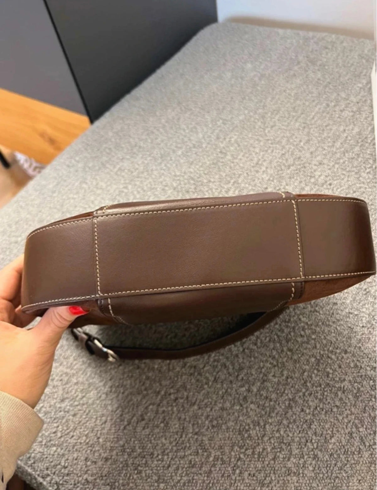 Tod's double T new brown suede shoulder bag - view 9
