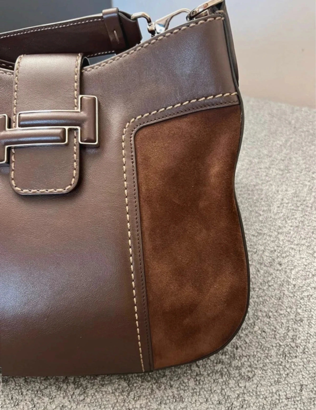 Tod's double T new brown suede shoulder bag - view 4