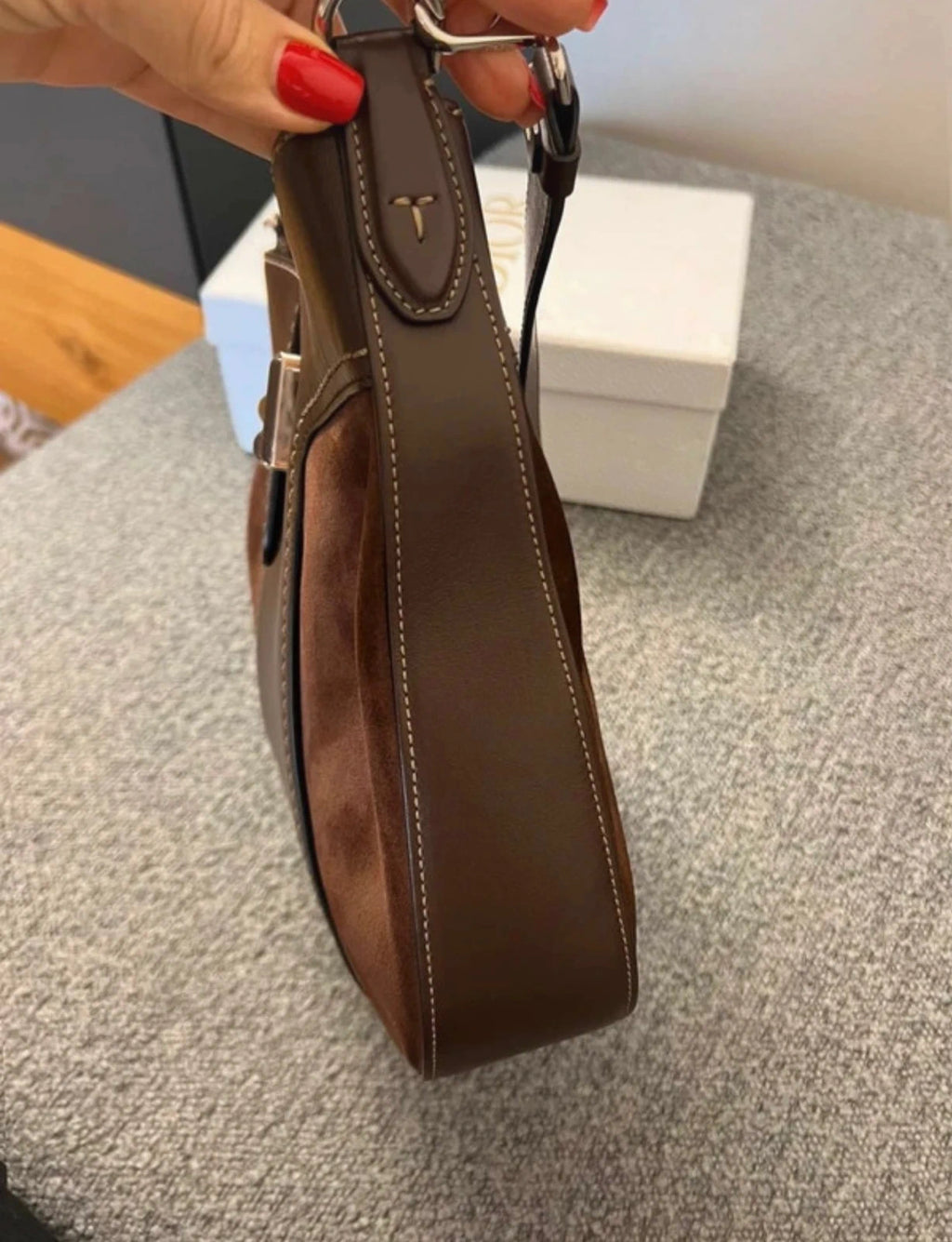 Tod's double T new brown suede shoulder bag - view 8