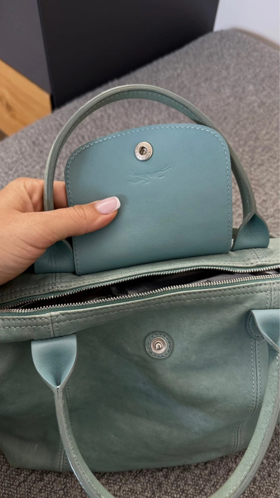 Longchamp le pliage turquoise mint leather handbag - view 10