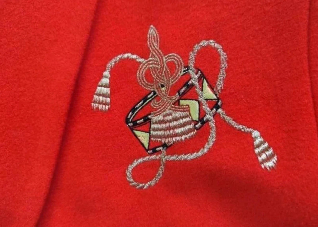 Laurèl by Escada coral wool angora embroidered blazer coat
