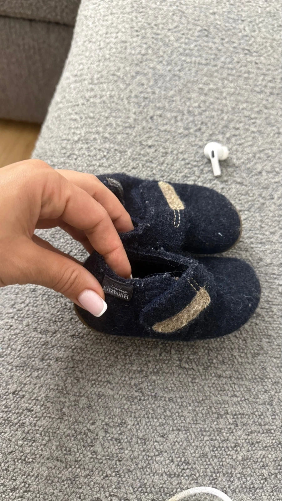 Living Kitzbühel navy wool home shoes