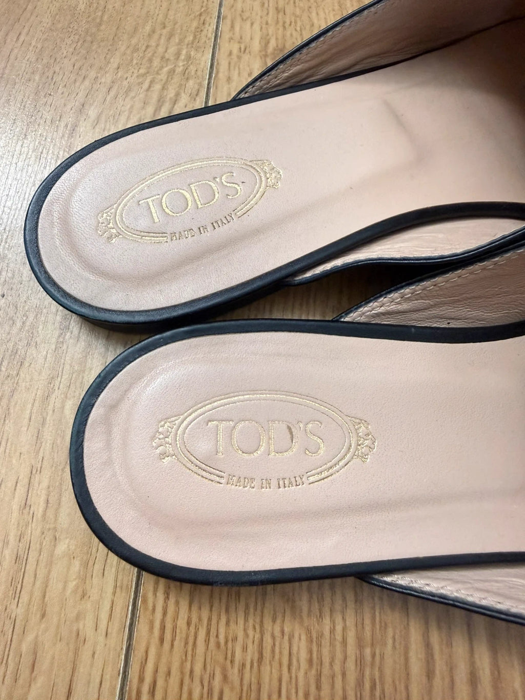 Tod's double T black leather mules - view 4