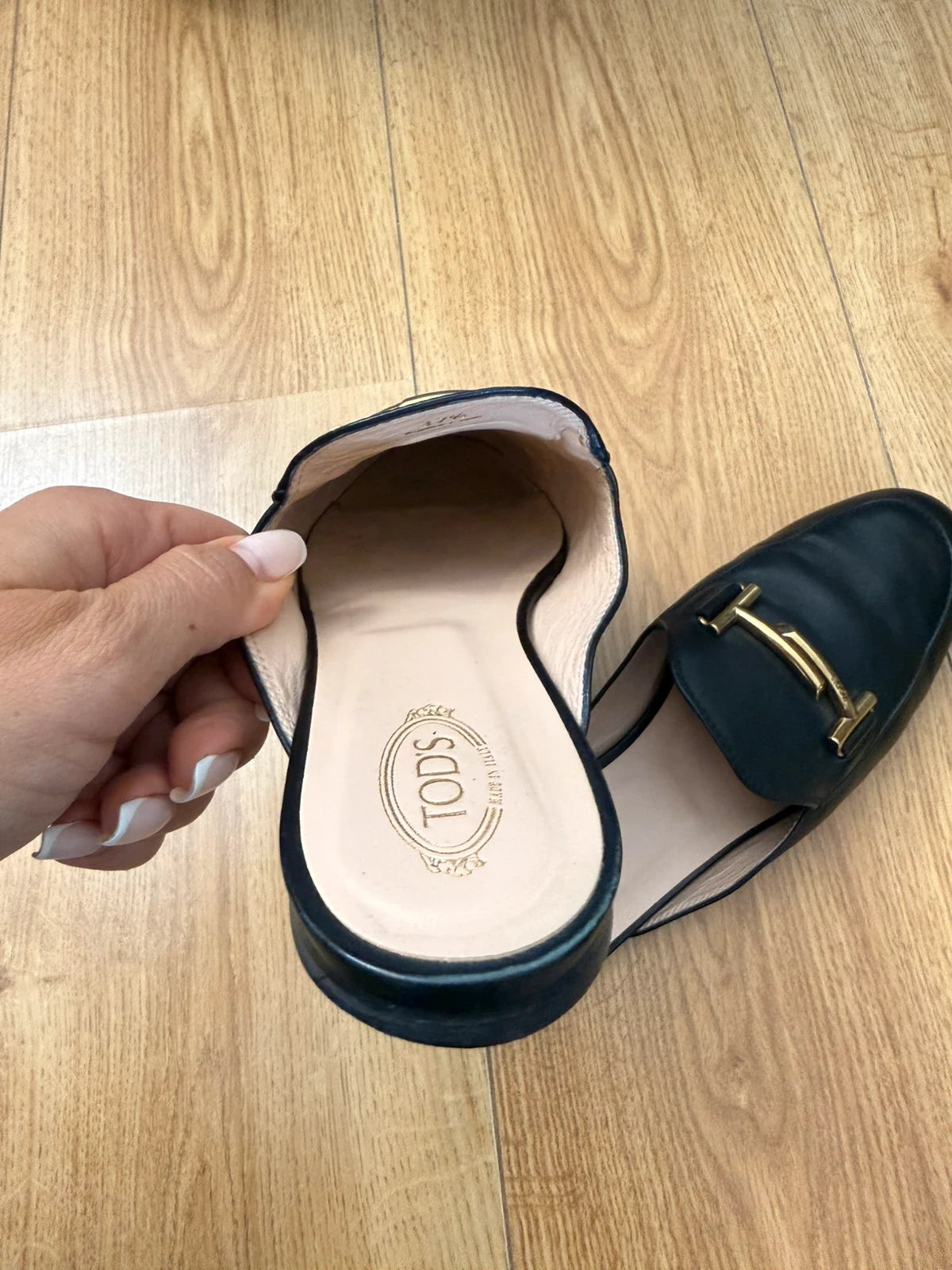Tod's double T black leather mules - view 7