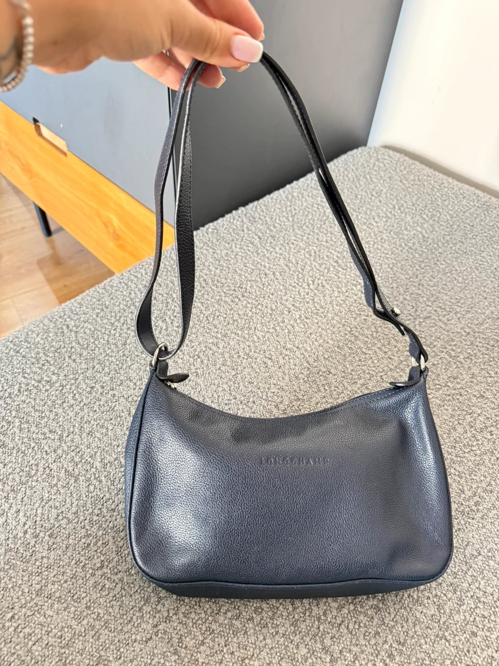 Longchamp navy blue leather crossbody / shoulder bag - view 2