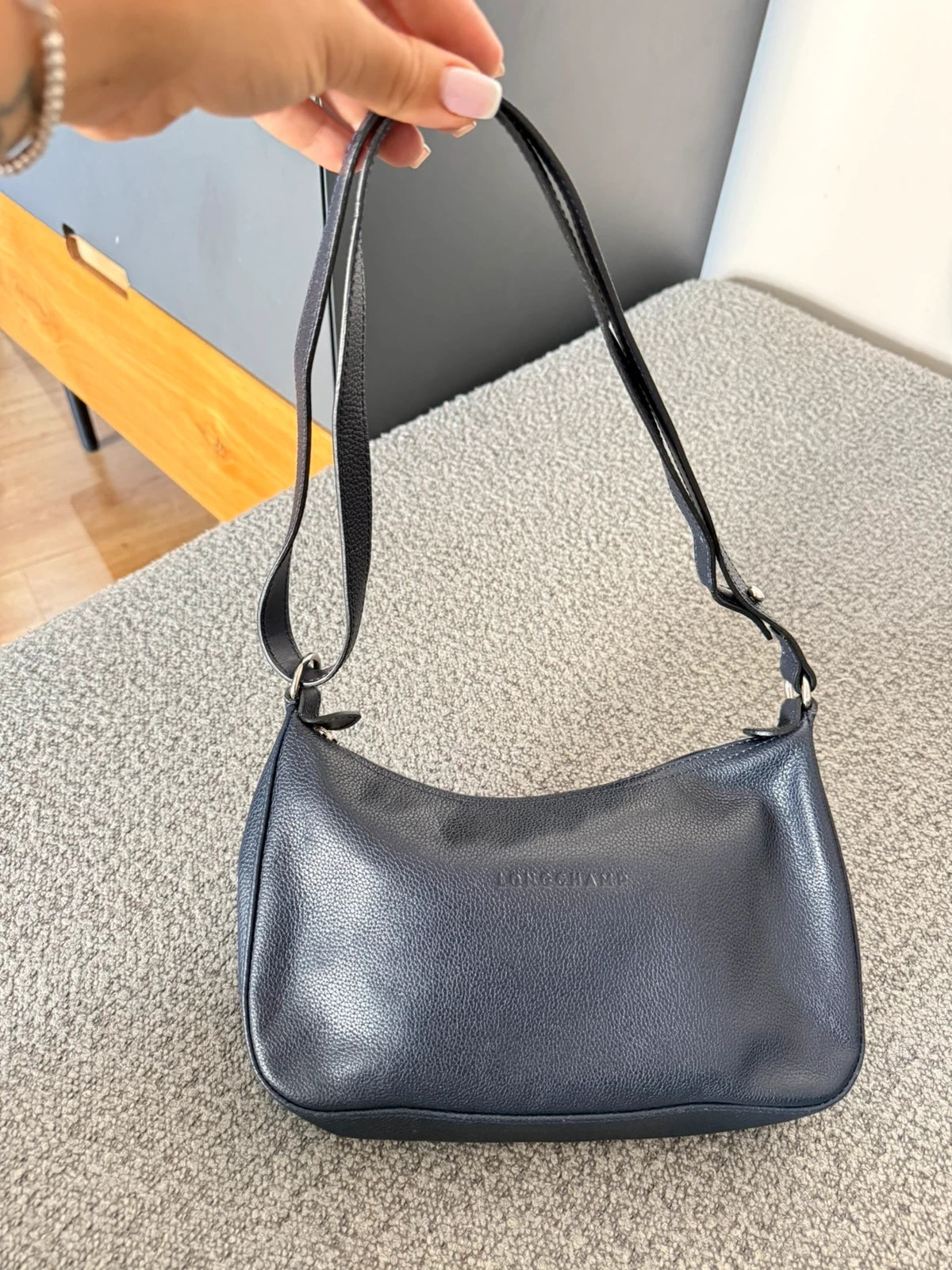 Longchamp navy blue leather crossbody / shoulder bag - view 2