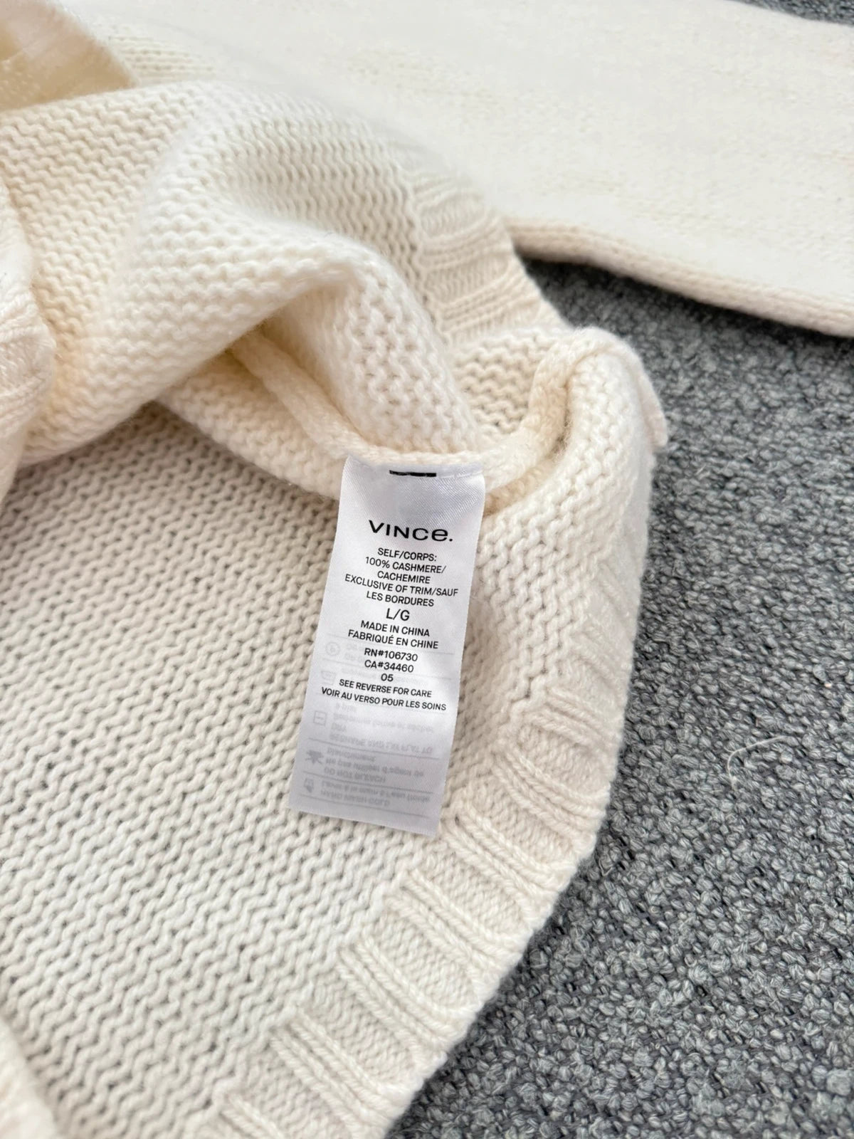 Vince 100% cashmere white turtleneck sweater - view 3