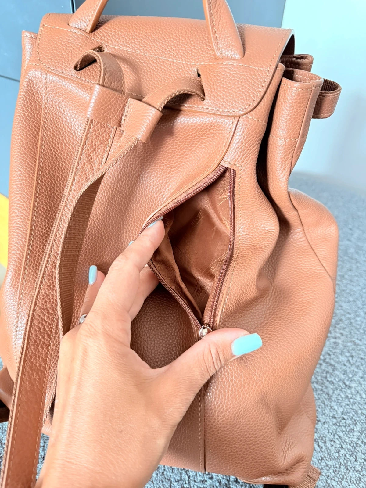 Longchamp le foulonne brown leather backpack - view 8