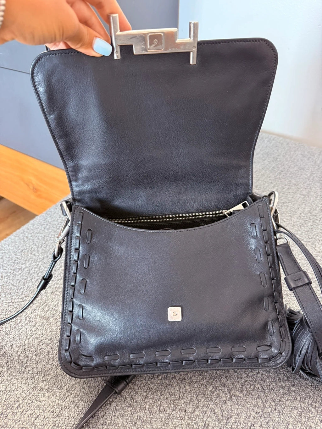 Tod's double T black leather handbag /crossbody bag - view 13