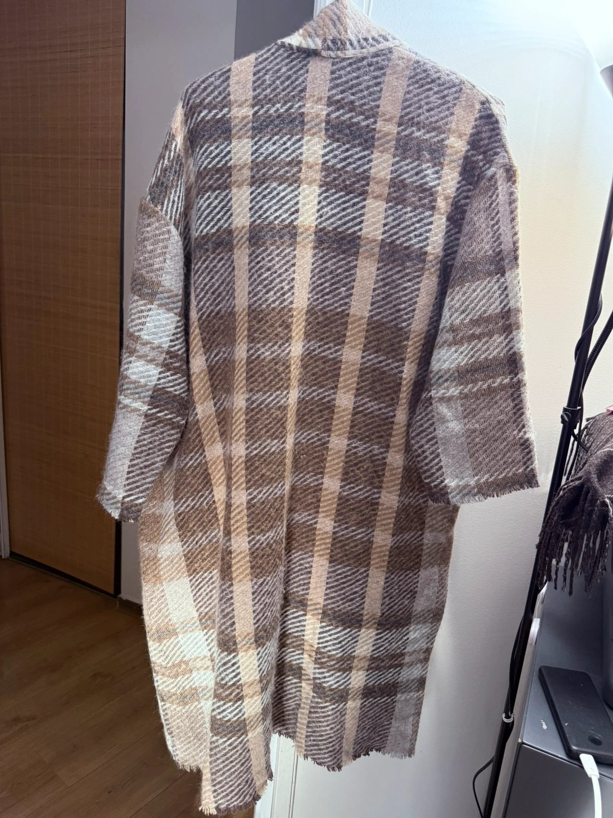 19 Andrea's 47 cashmere cardigan - view 10