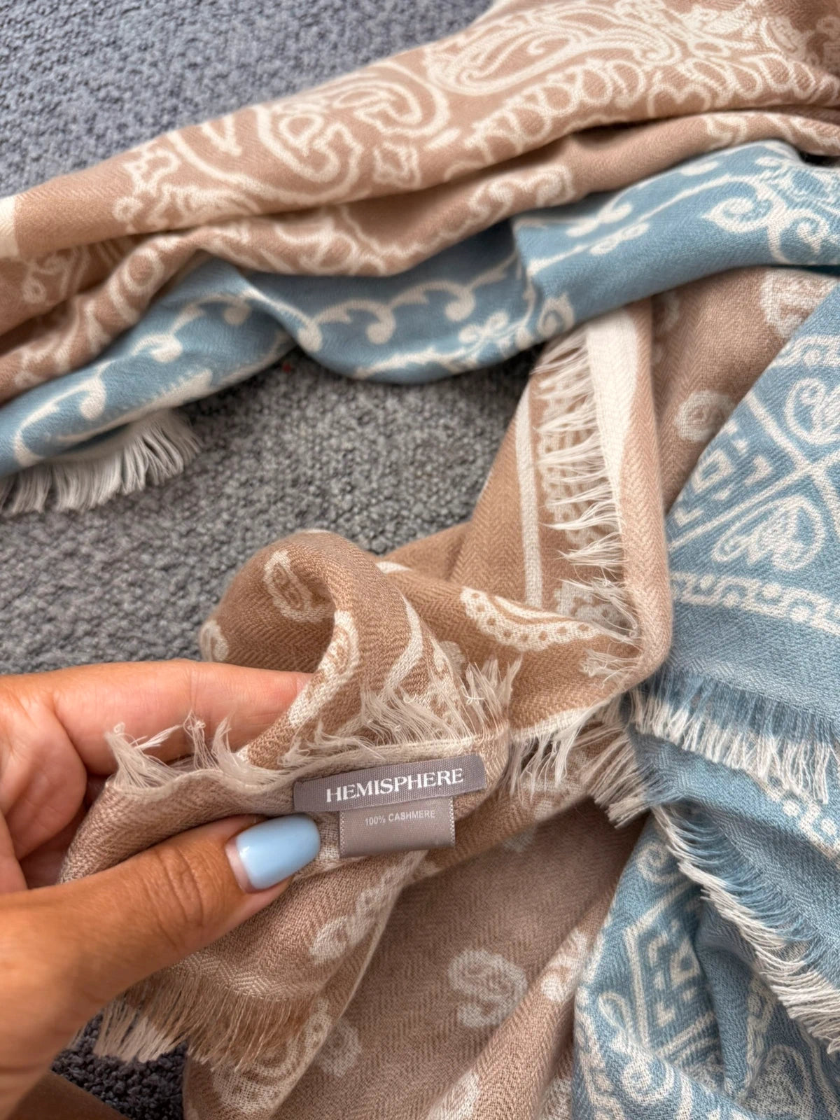 Hemisphere 100% cashmere huge shawl scarf - view 5