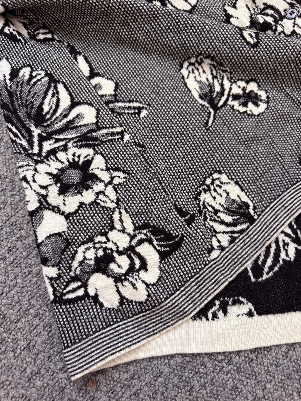 Joseph shirt floral jacquard top - view 6
