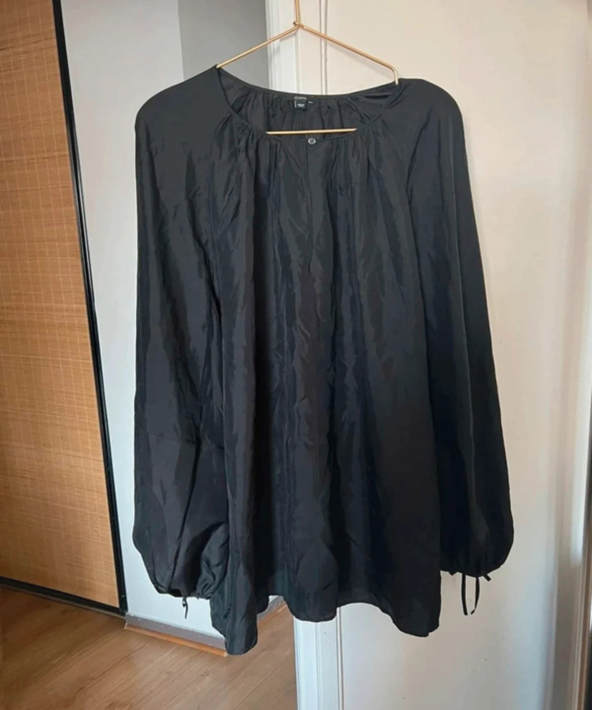 Joseph bramwell habotai black silk blouse