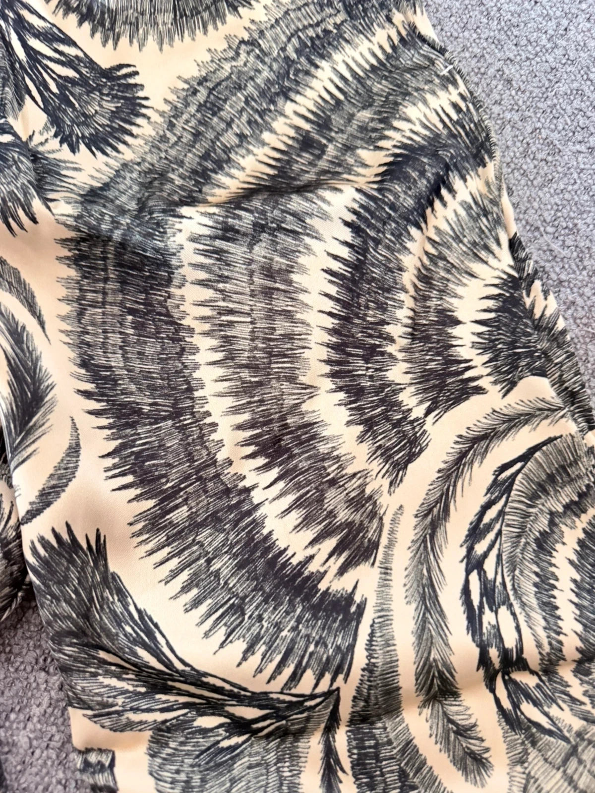 Dries van Noten beige viscose acetate fluid trousers - view 8