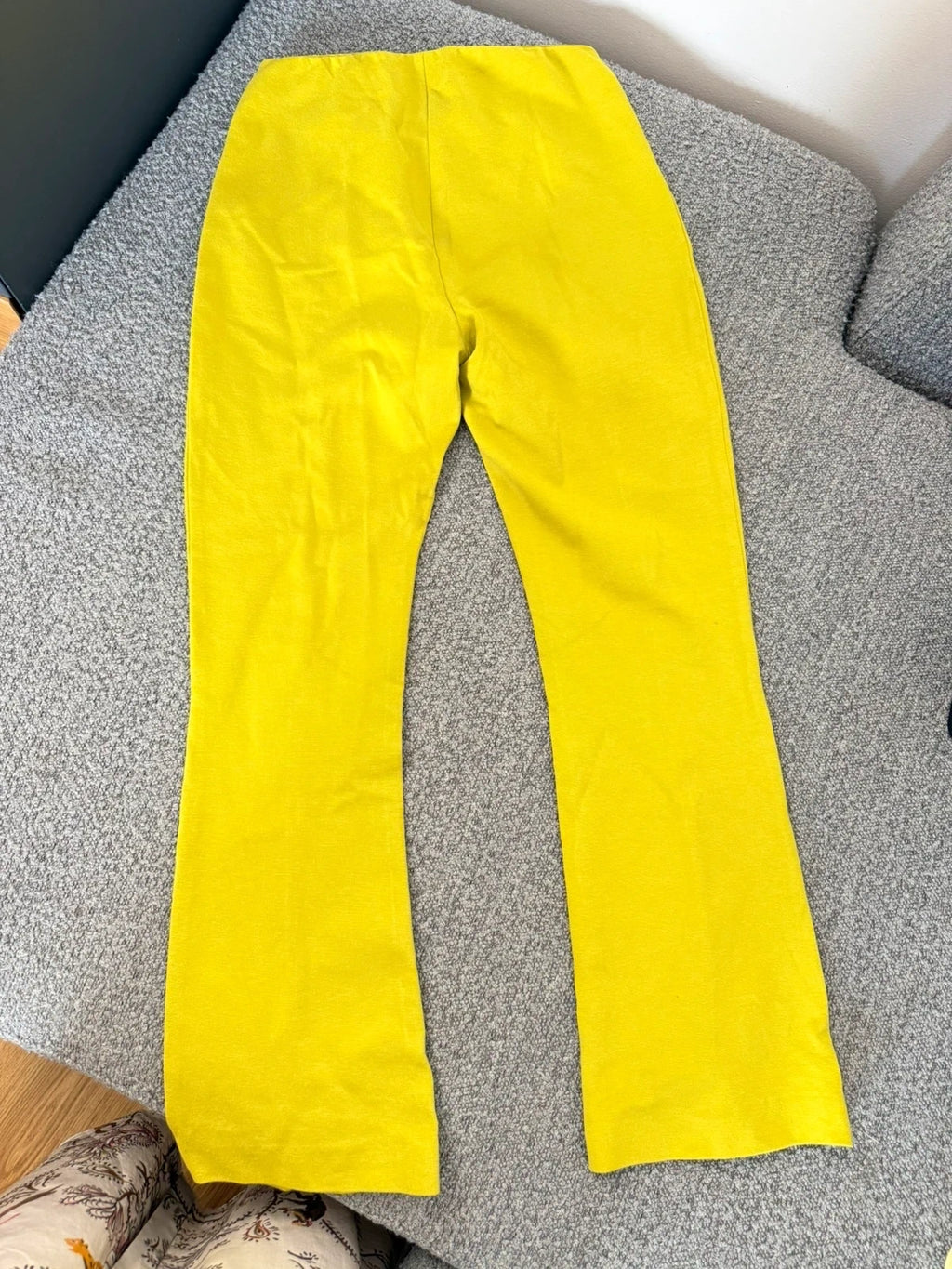 Liviana Conti yellow viscose trousers - view 5