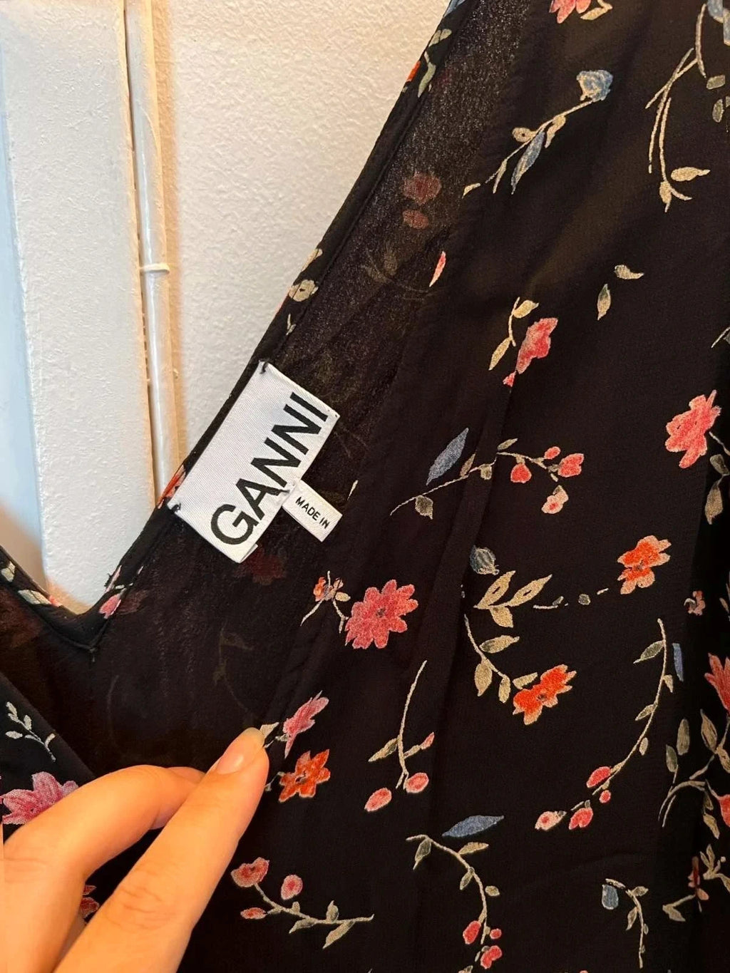 Ganni black floral viscose midi dress - view 2