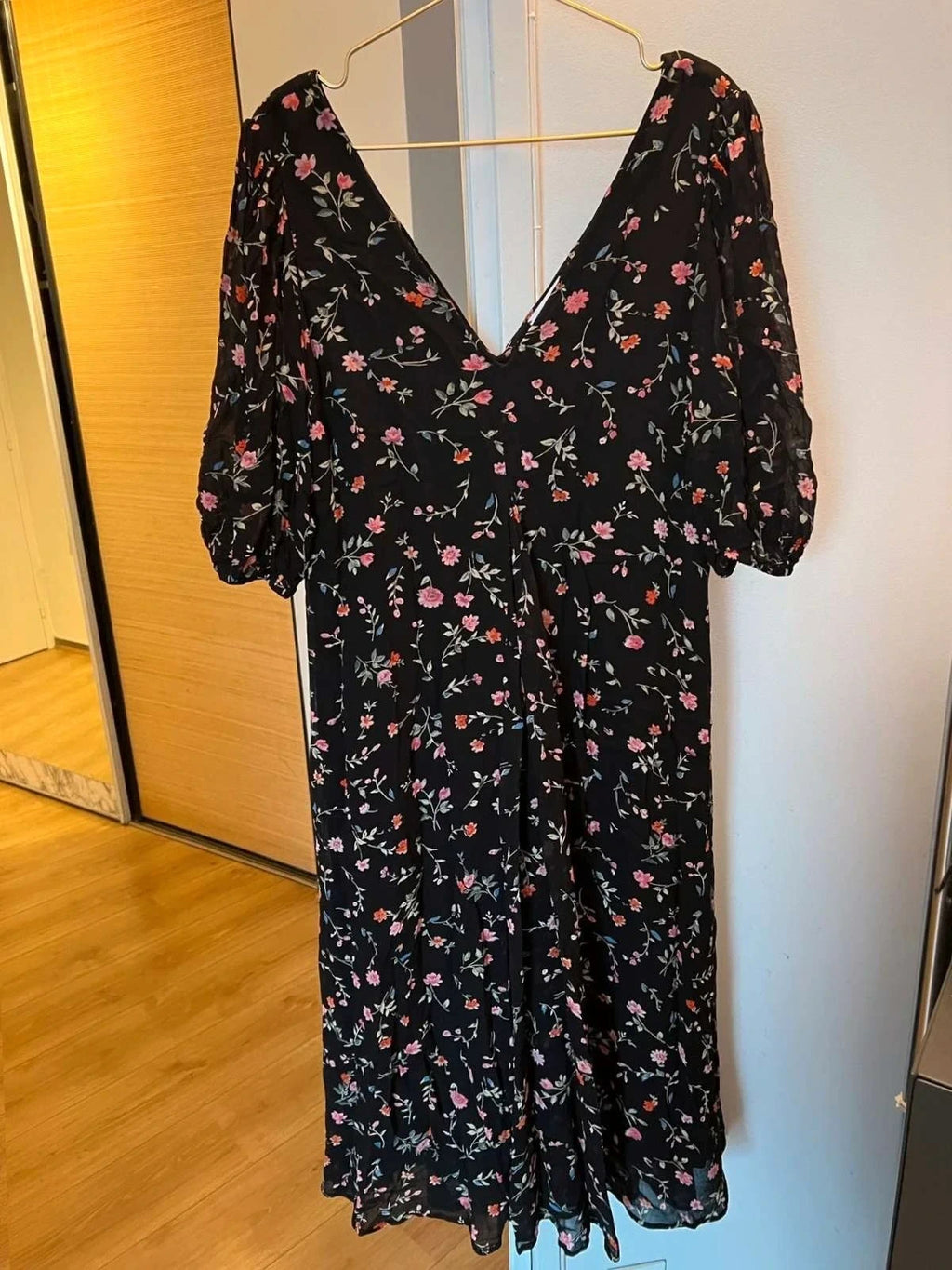 Ganni black floral viscose midi dress