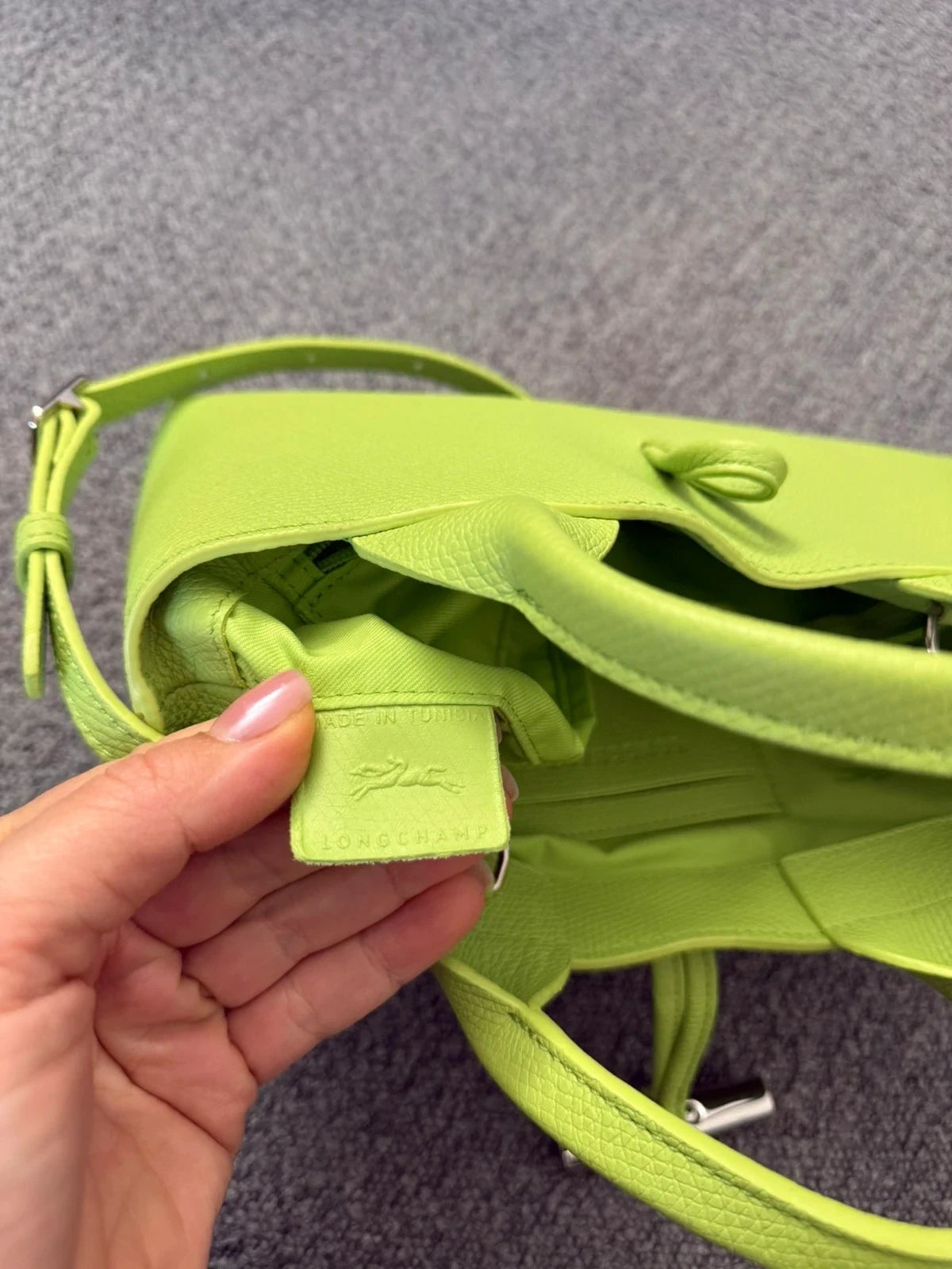 Longchamp Roseau East West light green leather bag - view 13