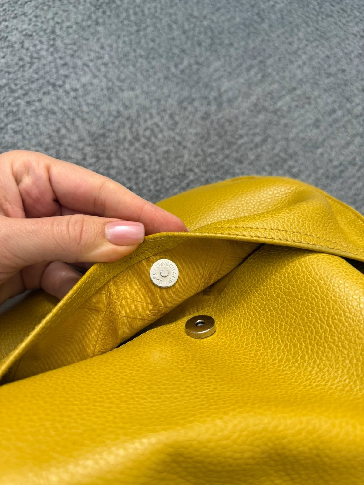 Longchamp Le Foulonné mustard leather crossbody bag - view 10