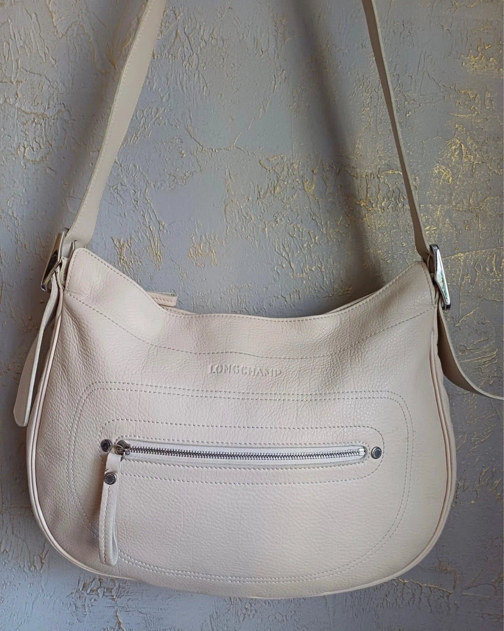 Longchamp cream leather crossbody bag
