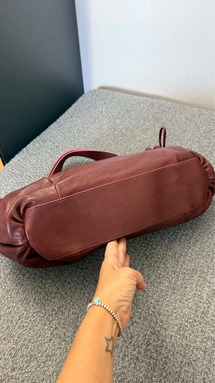 Gerard Darel 24H burgundy leather handbag - view 6