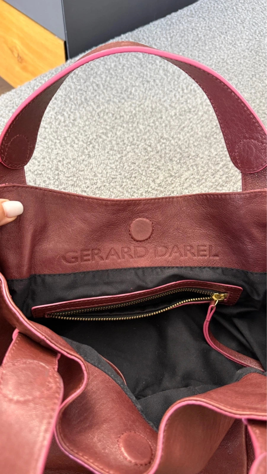 Gerard Darel 24H burgundy leather handbag - view 9