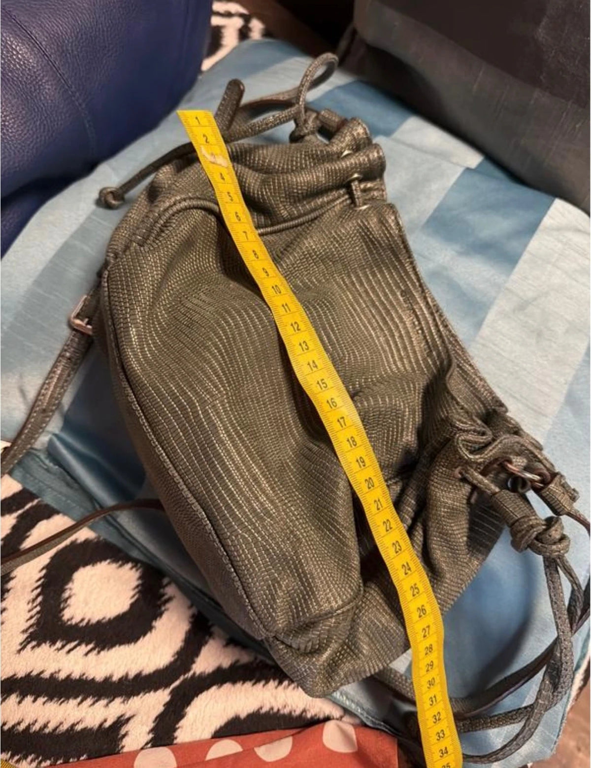Gerard Darel le mini 24H khaki leather crossbody bag - view 7