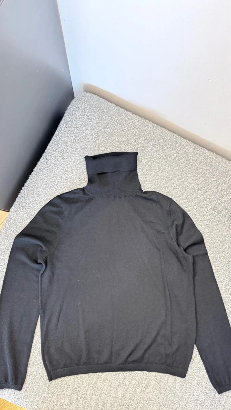 Allude black wool cashmere turtleneck sweater