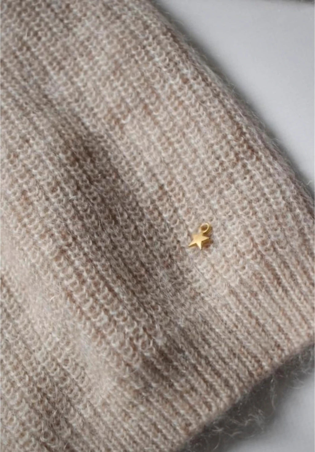Des petits hauts Bolivie kid mohair beige jumper sweater
