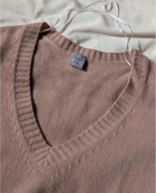 FTC beige cashmere oversize jumper sweater
