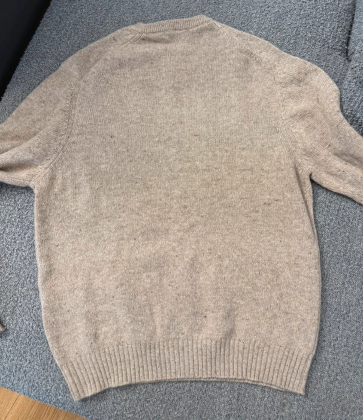 Nicole Farhi beige lambswool cashmere blend sweater