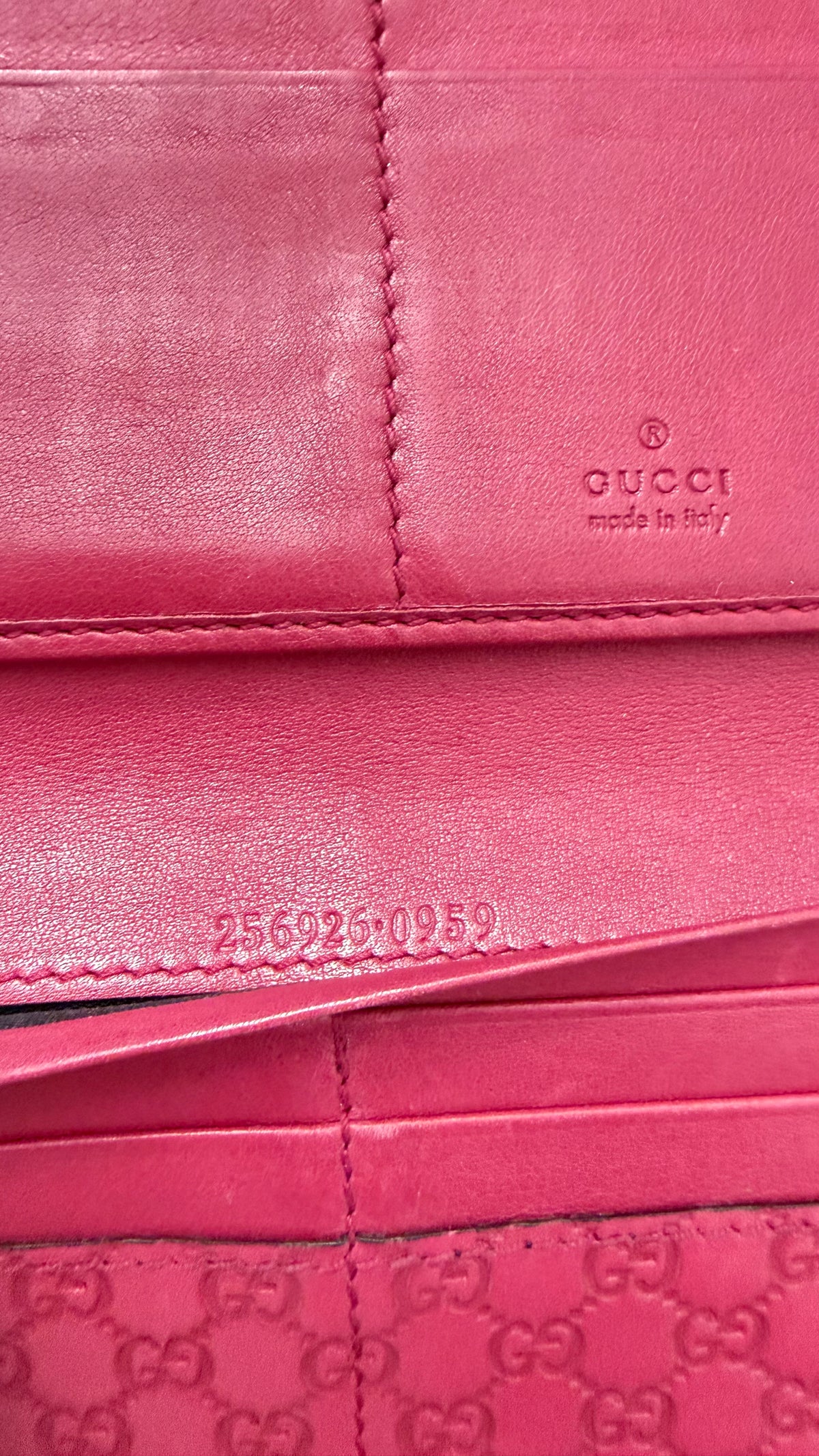 Gucci Microguccissima interlocking G continental wallet