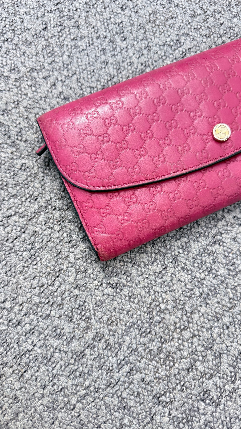 Gucci Microguccissima interlocking G continental wallet