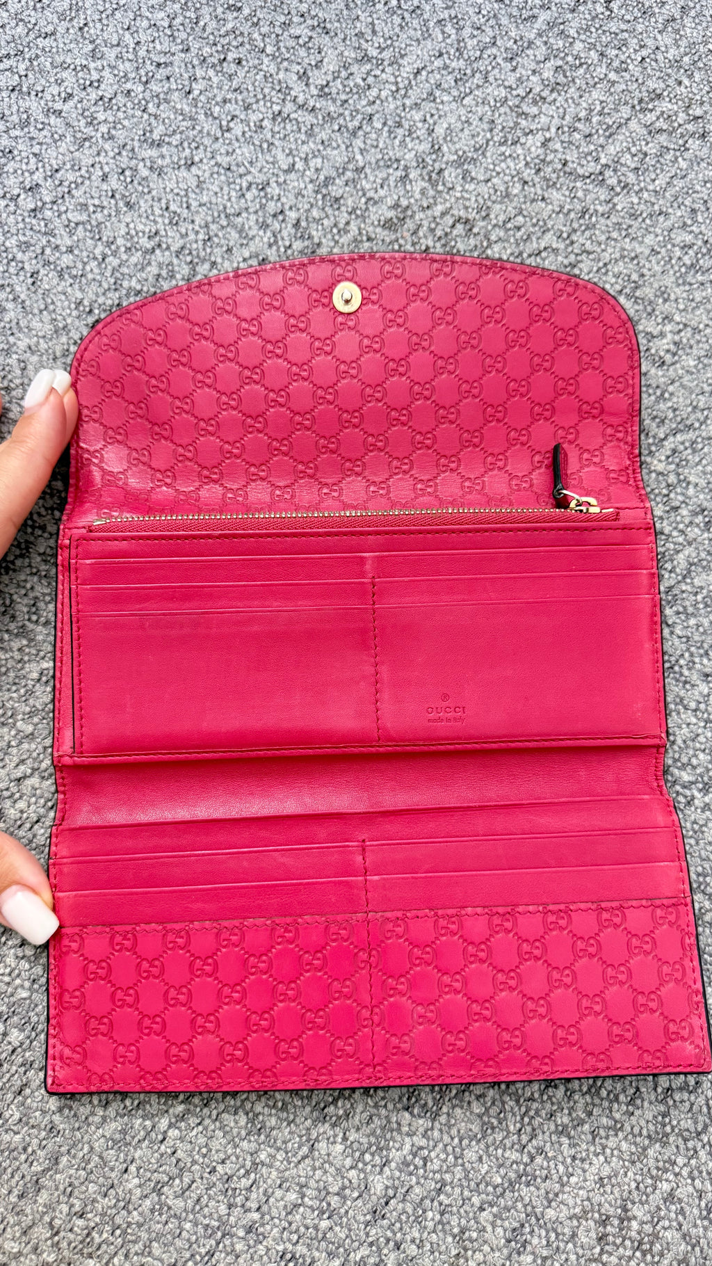 Gucci Microguccissima interlocking G continental wallet