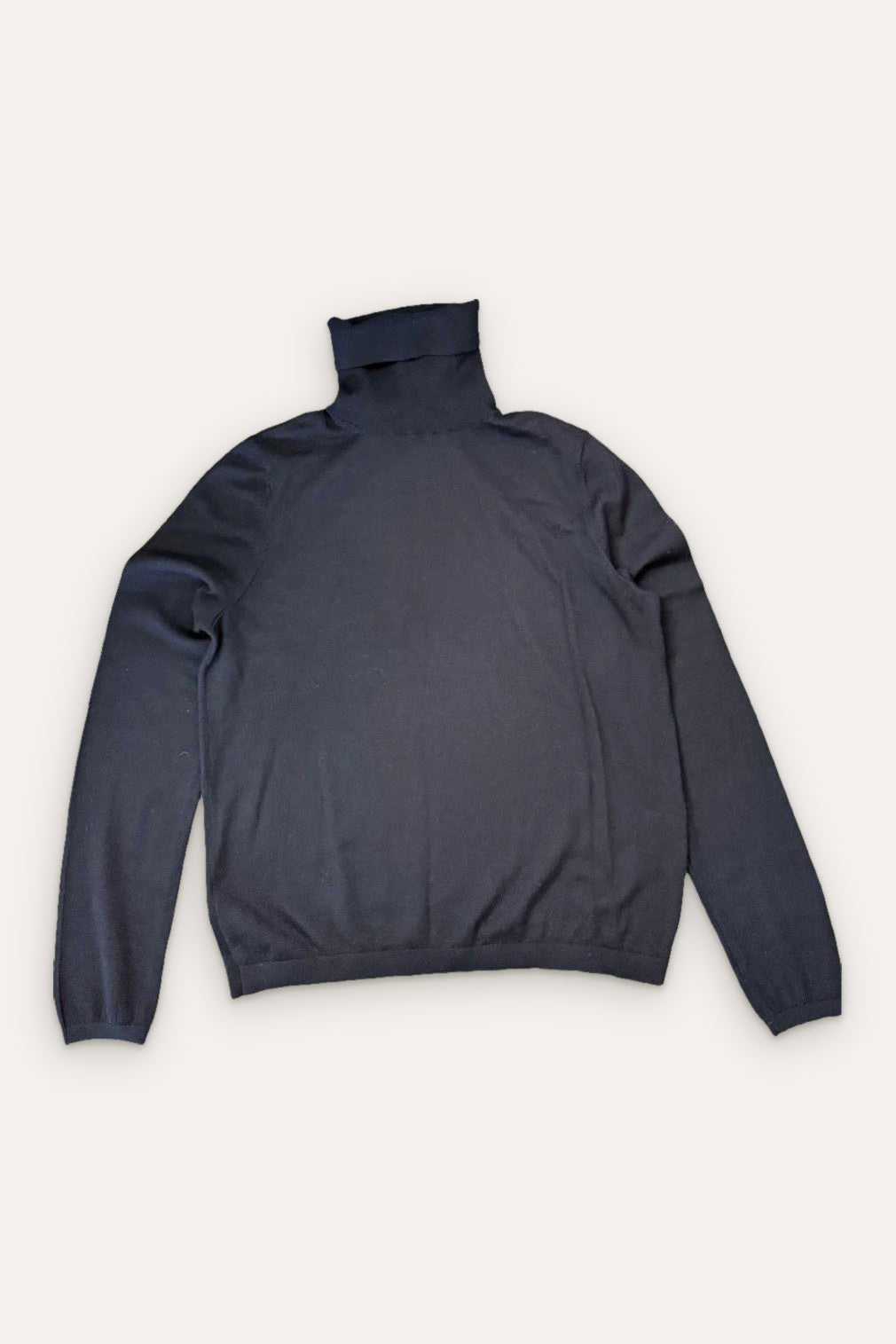 Allude black wool cashmere turtleneck sweater