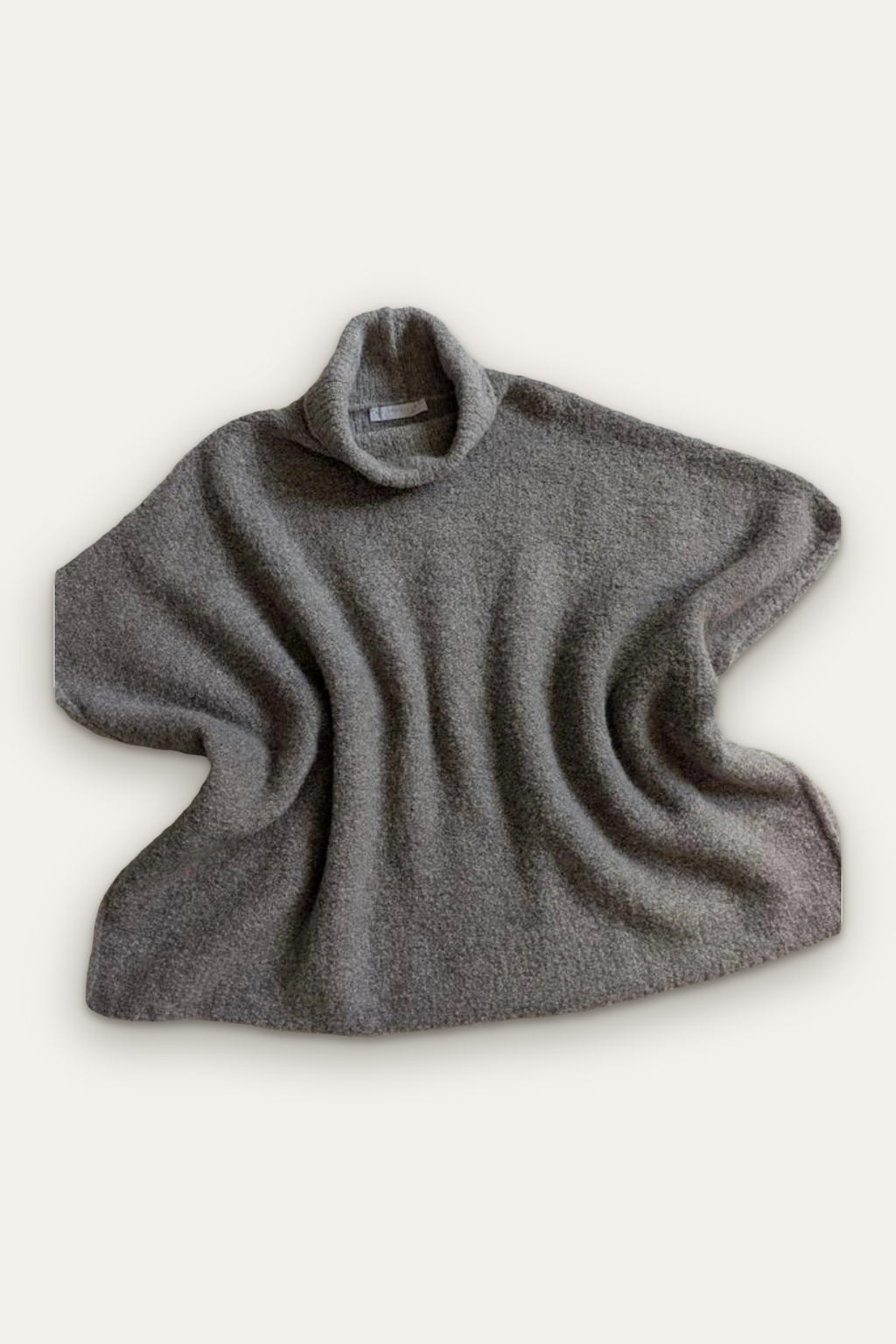 Fabiana Filippi taupe alpaga poncho