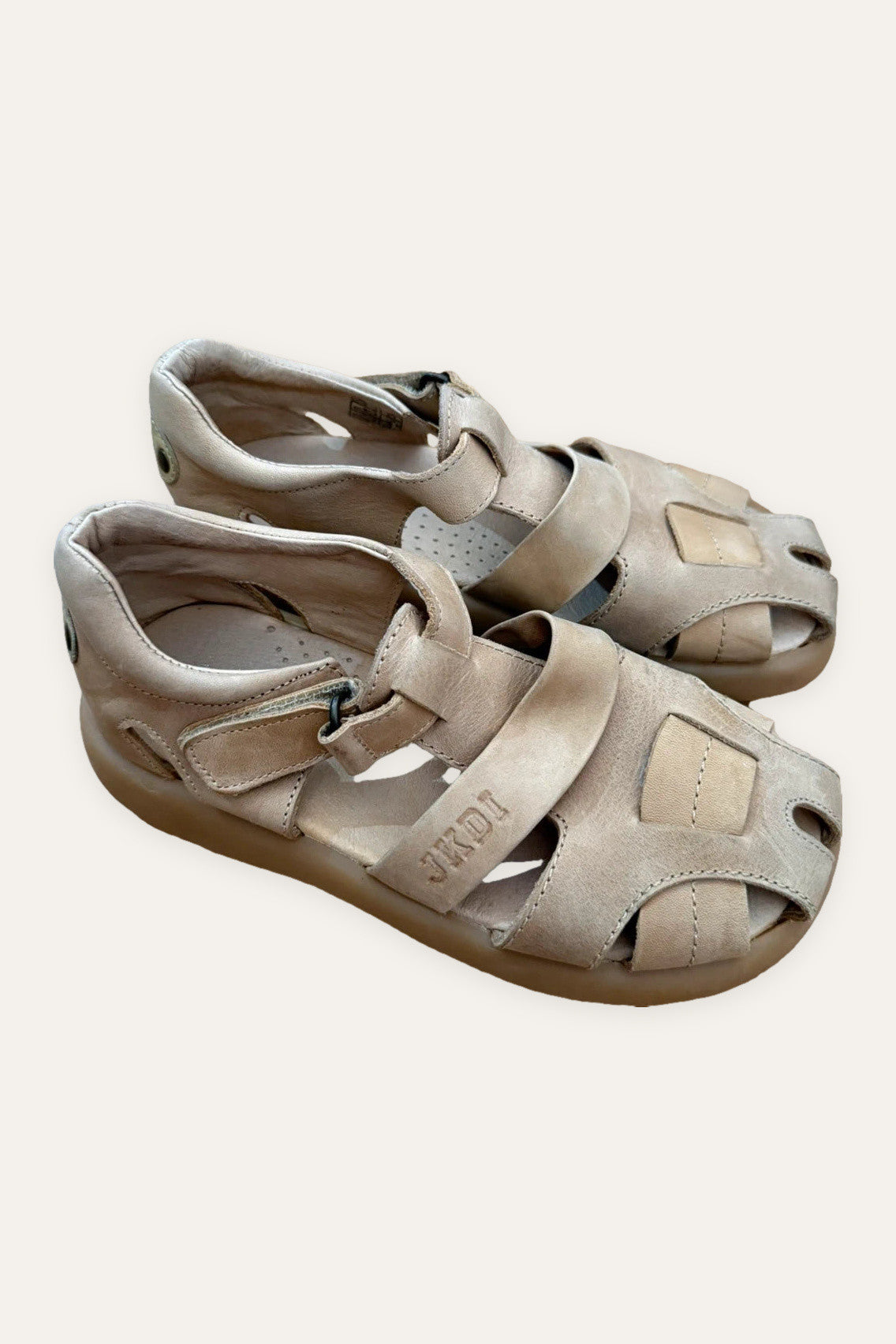 Jacadi beige leather sandals