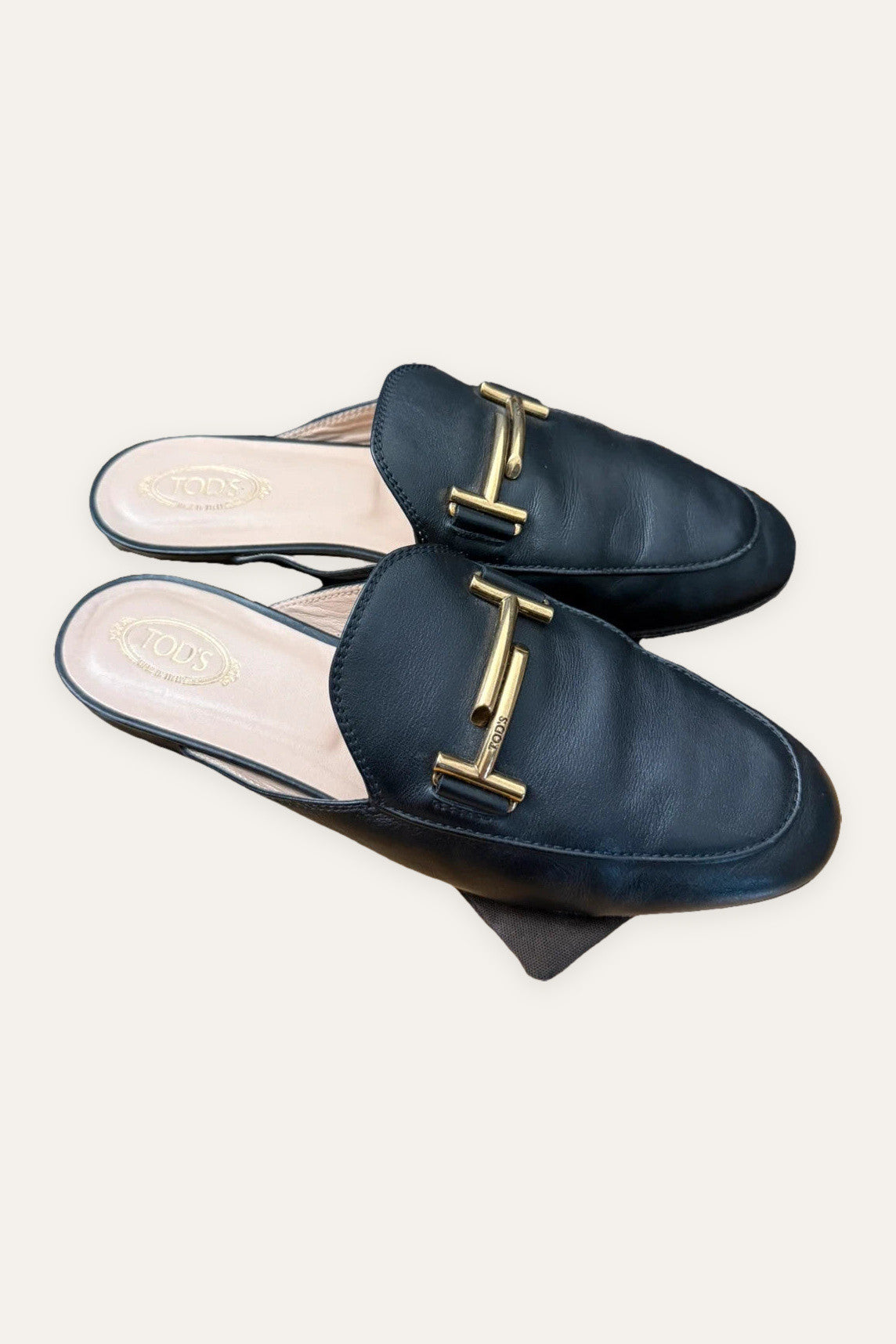 Tod's double T black leather mules