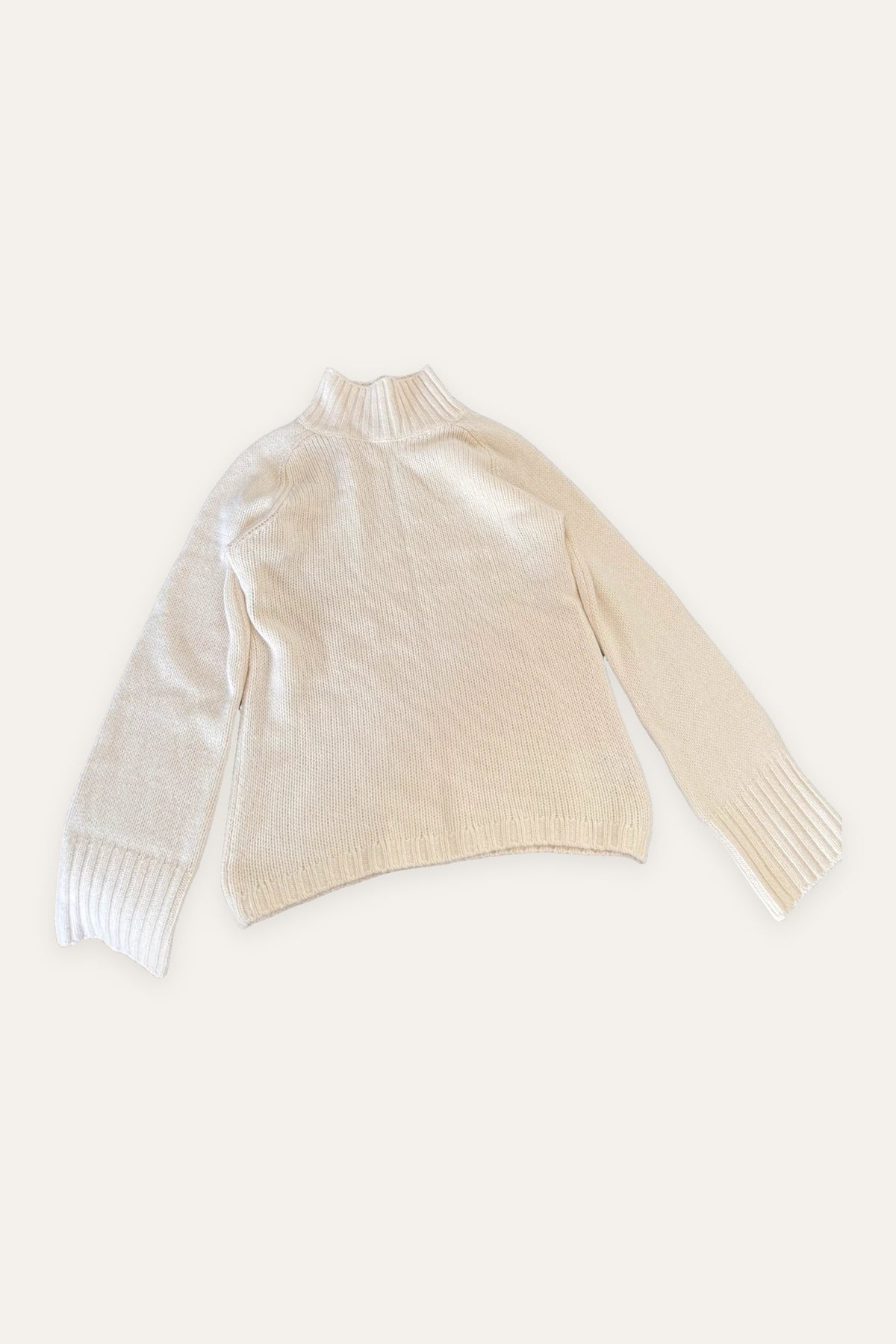 Vince 100% cashmere white turtleneck sweater